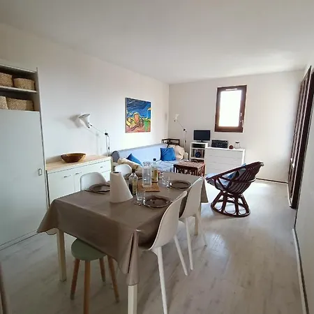 Apartment Avec Piscine Et Tennis St Pierre La - 4tmed207i